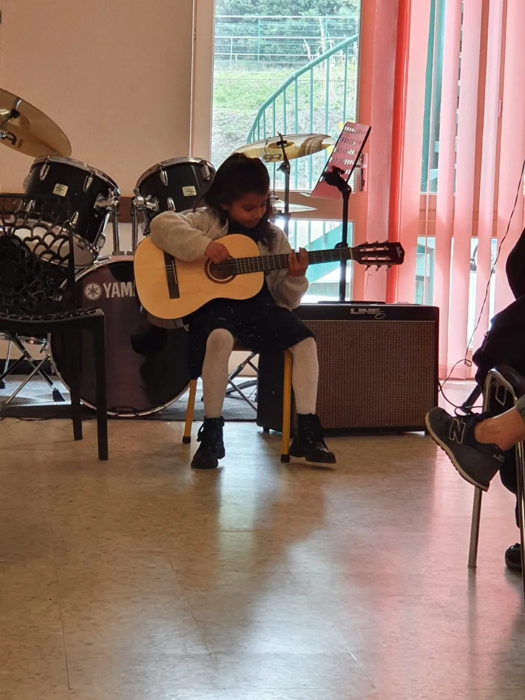 Concerts des classes de guitare, musique actuelle, harpe, violon et éveil musical — 2022 — photo 2